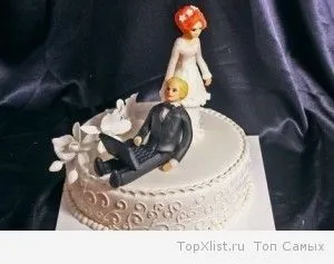 Весільний торт і написи на ньому, топ самих (написи) Весільний торт і написи на ньому, топ самих