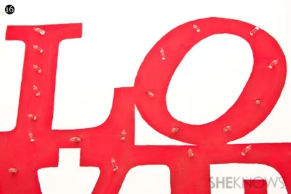 Напис, що світиться love своїми руками (світиться) Напис, що світиться love своїми руками