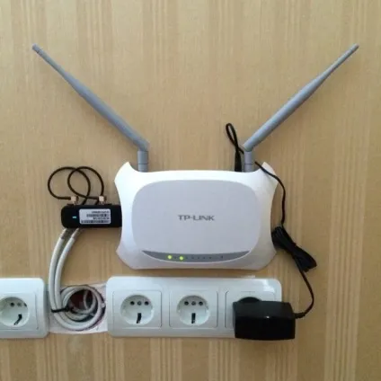 Так ось навіщо потрібно регулярно перезавантажувати wi-fi роутер! Тепер ніяких проблем! все літає