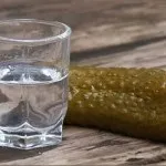 Технологія правильної очищення самогону яйцем (білком) (очищення) Технологія правильної очищення самогону яйцем (білком)