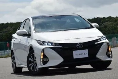 Тест-драйви toyota відео, фото, порівняльні тести