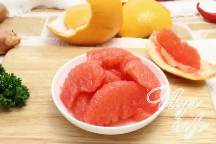 Тайський салат з куркою і грейпфрутом для схуднення (тайський салат курка грейпфрут цибулю заправка) Тайський салат з куркою і грейпфрутом для схуднення