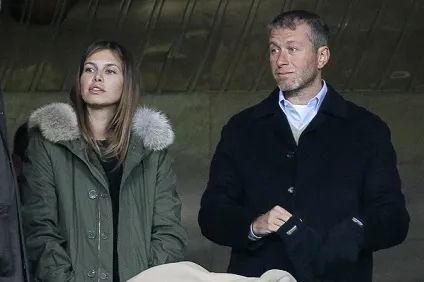 Тепер офіційно дарья жукова і роман абрамович одружені, пліткар