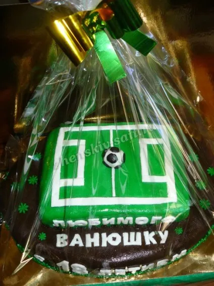 Торт футбольне поле з м'ячем з мастики своїми руками - майстер клас з фото крок за кроком