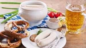 Як приготувати мюнхенські ковбаски
