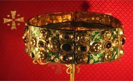 Вісім головних реліквій християнства (християнства) Вісім головних реліквій християнства