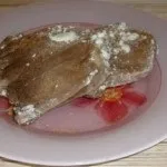 Мова яловичий, тушкований в сметанному соусі (соусі) Мова яловичий, тушкований в сметанному соусі