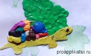 Яскраві аплікації з пластиліну на картоні (аплікації) Яскраві аплікації з пластиліну на картоні
