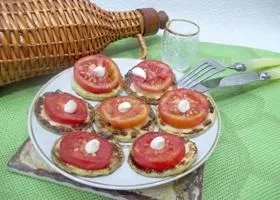 Смажені кабачки з часником і помідорами покрокове приготування