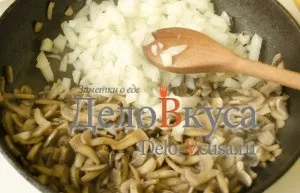 Смажені печериці зі сметаною (печериці смажені рецепт) Смажені печериці зі сметаною