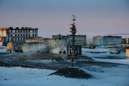 Життя на краю землі (Північного морського шляху) Життя на краю землі