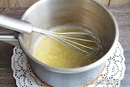 Жульєн в тарталетках з грибами і куркою