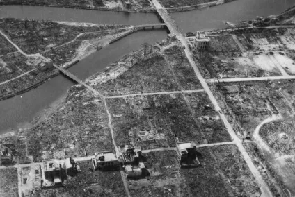34 Страшних кадру в пам'ять про Хіросіму - новини в фотографіях (1945 року National) 34 Страшних кадру в пам'ять про Хіросіму - новини в фотографіях