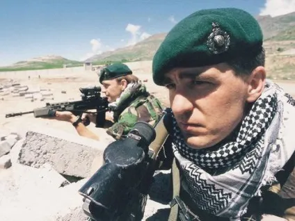 Берети в елітних військах, si vis pacem, para bellum! (морська піхота) Берети в елітних військах, si vis pacem, para bellum!