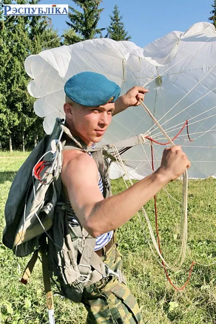 Берети в елітних військах, si vis pacem, para bellum! (Зелений бере) Берети в елітних військах, si vis pacem, para bellum!