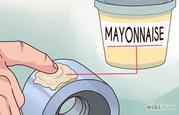 Як працювати з герметиком