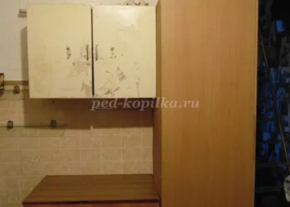 Як розписати кухонні меблі своїми руками