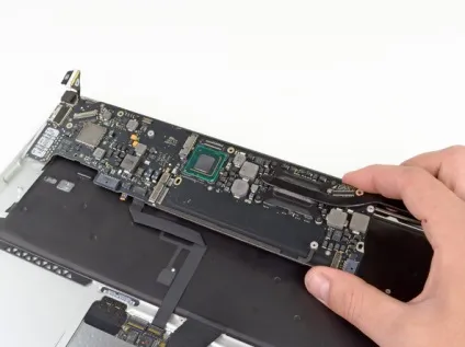 Як розібрати ноутбук apple macbook air 13 - блогофоліо роману паулова