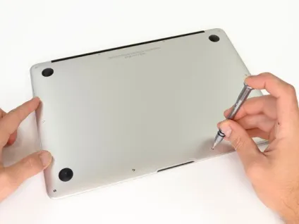 Як розібрати ноутбук apple macbook air 13 - блогофоліо роману паулова