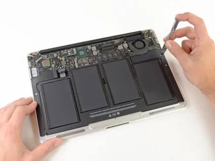 Як розібрати ноутбук apple macbook air 13, корисні статті від itcomplex (ноутбук) Як розібрати ноутбук apple macbook air 13, корисні статті від itcomplex