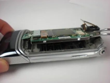 Як розібрати телефон motorola k1m, корисні статті від itcomplex (motorola) Як розібрати телефон motorola k1m, корисні статті від itcomplex