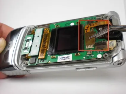 Як розібрати телефон motorola k1m, корисні статті від itcomplex (motorola) Як розібрати телефон motorola k1m, корисні статті від itcomplex