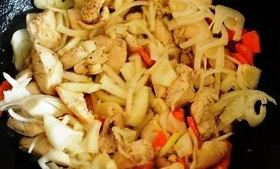 Сочевичний суп з куркою - покроковий рецепт з фото на