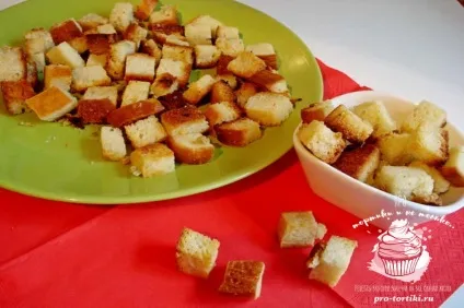 Часникові сухарики - докладний покроковий рецепт з фото (рецепт) Часникові сухарики - докладний покроковий рецепт з фото