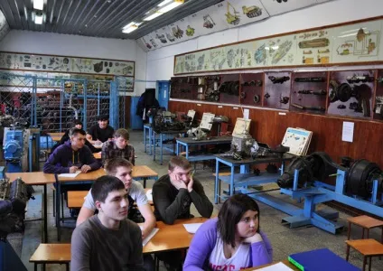 Чим відрізняється технікум від училища особливості навчання, в чому різниця (реформування системи освіти) Чим відрізняється технікум від училища особливості навчання, в чому різниця