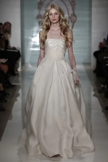 Фото весільних суконь з колекції весна 2015 reem acra (суконь) Фото весільних суконь з колекції весна 2015 reem acra