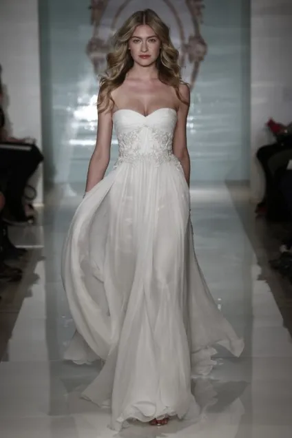 Фото весільних суконь з колекції весна 2015 reem acra (reem) Фото весільних суконь з колекції весна 2015 reem acra