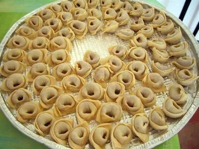 Історія відомих страв, науково-популярний портал - щось (продукти харчування) Історія відомих страв, науково-популярний портал - щось