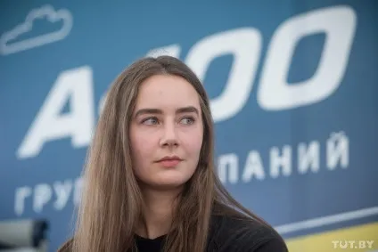Відома блогер даша центер про своєму каналі на youtube і навчанні в сша (центер) Відома блогер даша центер про своєму каналі на youtube і навчанні в сша
