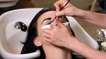 Як фарбувати вії і брови в домашніх умовах (домашніх) Як фарбувати вії і брови в домашніх умовах
