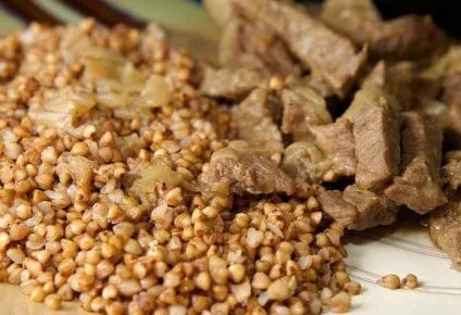 Як готується гречка в пароварці