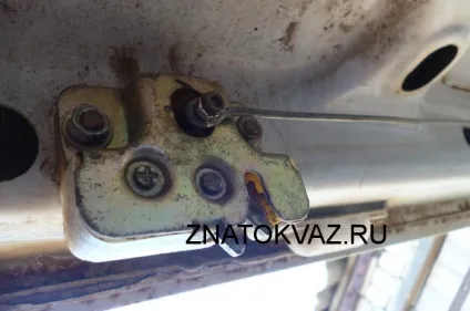 Як зробити електрозамок багажника ваз 2107 своїми руками (багажника) Як зробити електрозамок багажника ваз 2107 своїми руками