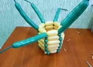 Як зробити кошик з ШДМ своїми руками