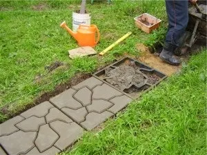 Як забетонувати доріжку на дачі, дачні справи (забетонувати) Як забетонувати доріжку на дачі, дачні справи