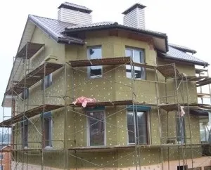 Як утеплити будинок мінеральною ватою відео (утеплити мінеральною ватою) Як утеплити будинок мінеральною ватою відео