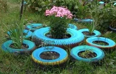 Клумби з покришок своїми руками покрокова фото інструкція (покришок) Клумби з покришок своїми руками покрокова фото інструкція
