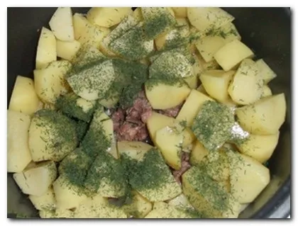Картопля з тушонкою в мультиварці - покроковий рецепт (мультиварці) Картопля з тушонкою в мультиварці - покроковий рецепт