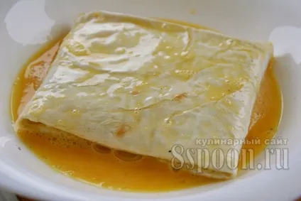 Конвертики з лаваша з куркою і сиром