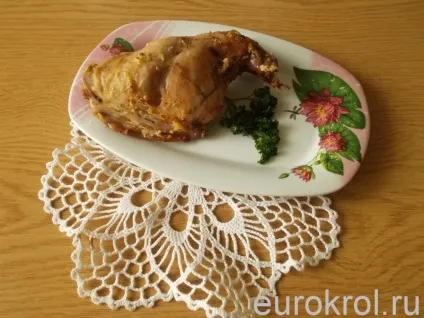 Кролик, запечений в духовці у фользі, племінні кролики з Європи