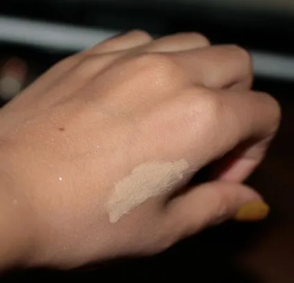 Консилер radiant concealer від vivienne sabo - відгуки, фото і ціна (коректор) Консилер radiant concealer від vivienne sabo - відгуки, фото і ціна