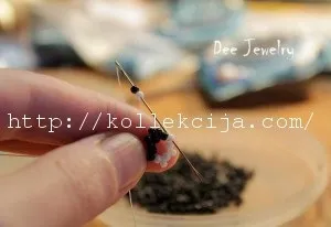 Круговий мозаїчне плетіння бісером