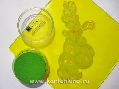 Магічна коробочка з пурхають метеликами (метеликами) Магічна коробочка з пурхають метеликами