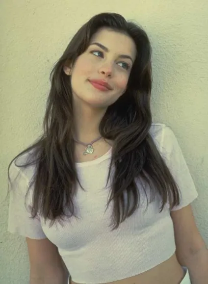 Лів тайлер (liv tyler) - біографія, інформація, особисте життя, фото, відео (біографія) Лів тайлер (liv tyler) - біографія, інформація, особисте життя, фото, відео