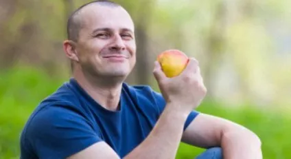 Думка дієтологів як правильно харчуватися чоловікові, щоб схуднути