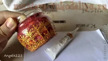 Майстер-клас з декупажу на склі баночка в техніці декопатч (баночка) Майстер-клас з декупажу на склі баночка в техніці декопатч