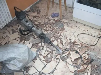 Як зняти плитку з підлоги